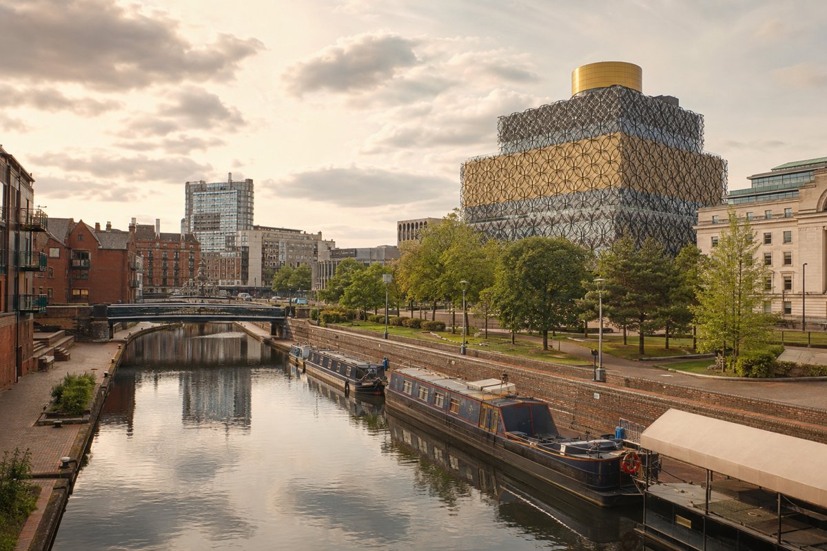 Illustrative skyline and architecture of Birmingham