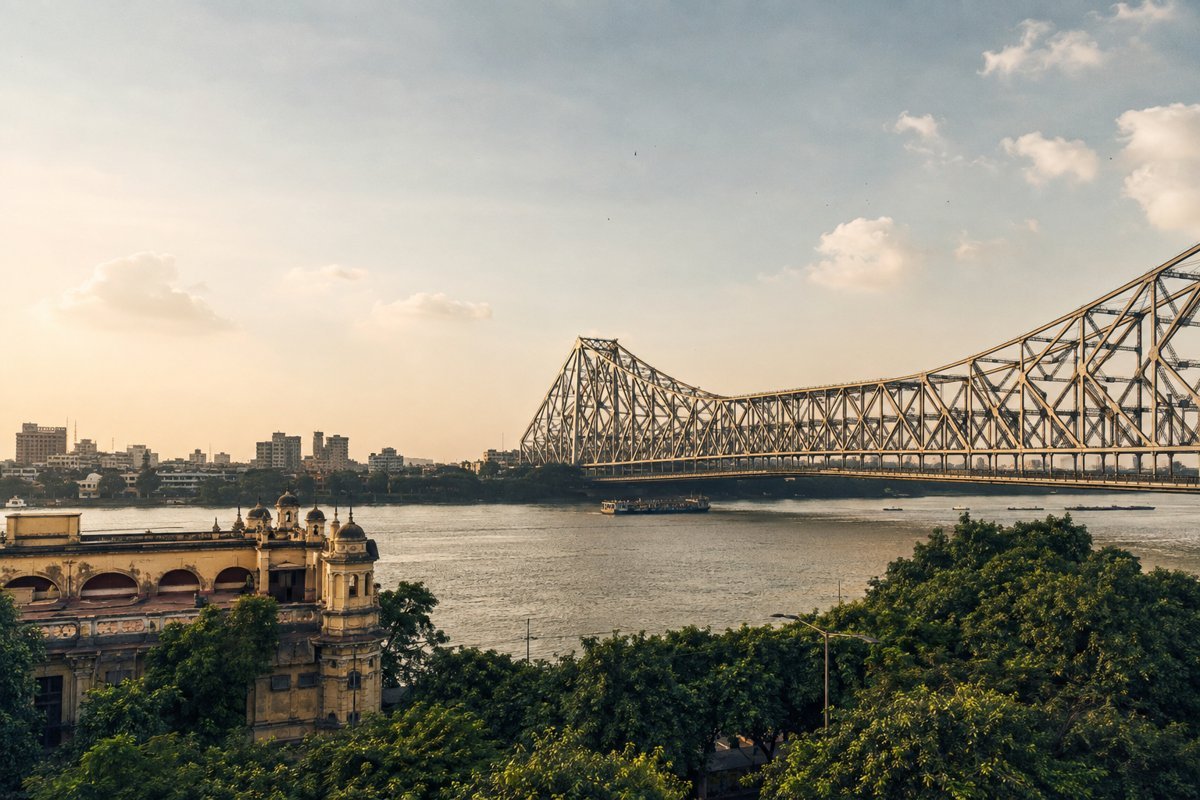 Illustrative skyline and architecture of Kolkata